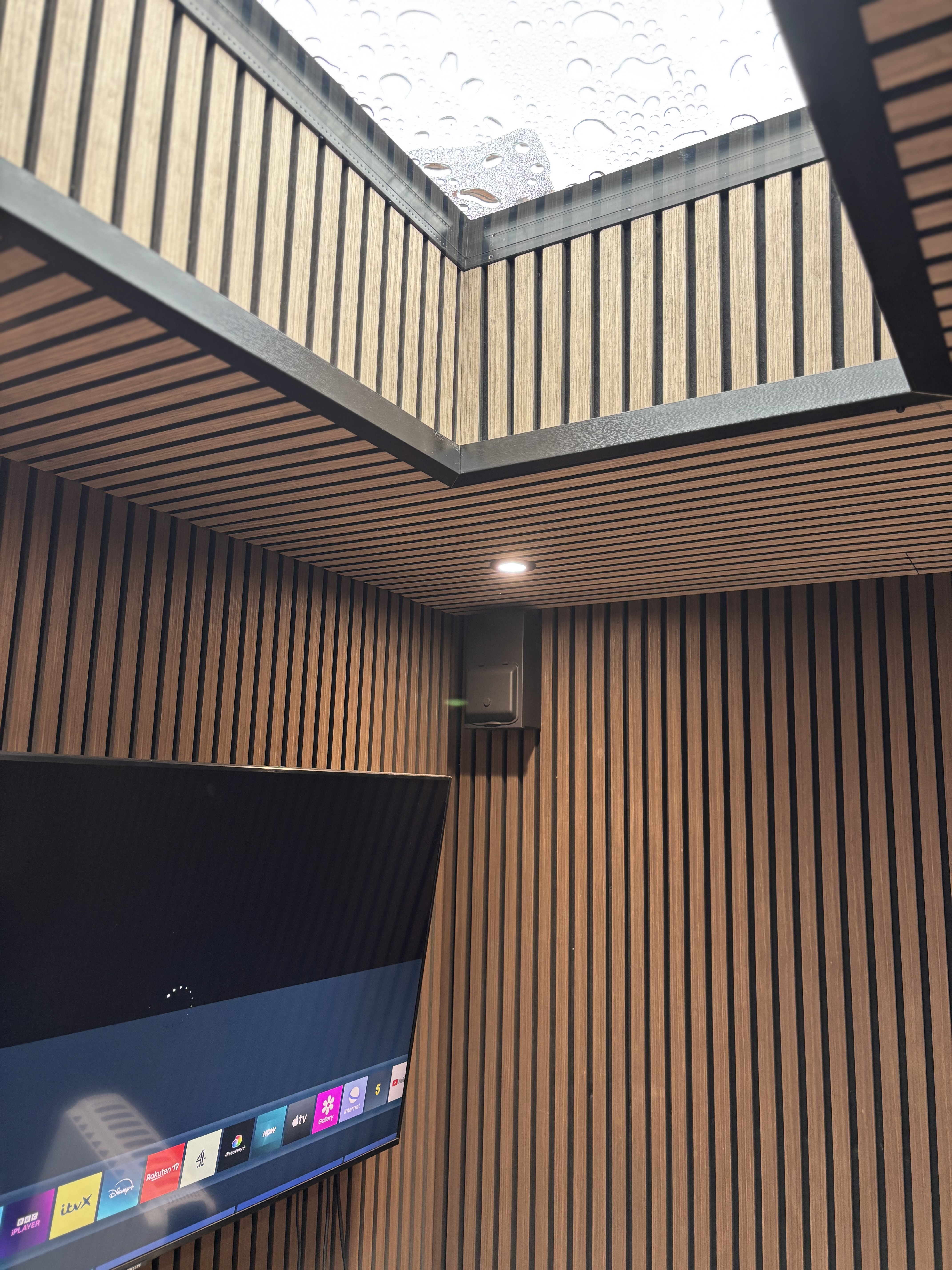 Garden room interior